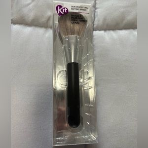 Make up brush